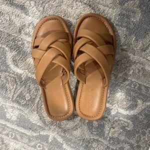 Puffy woven slides in leather desert camel size:7